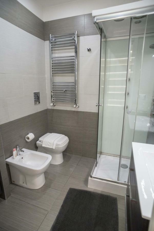 Suite Duomo Νάπολη Εξωτερικό φωτογραφία